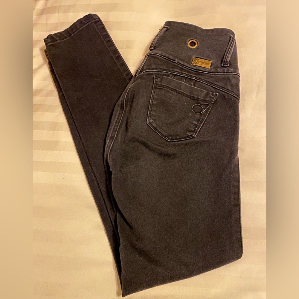 TISSINI High Rise Black Jeans with Gold Accents Columbian Lift Women’s Size 7 - Picture 3 of 5